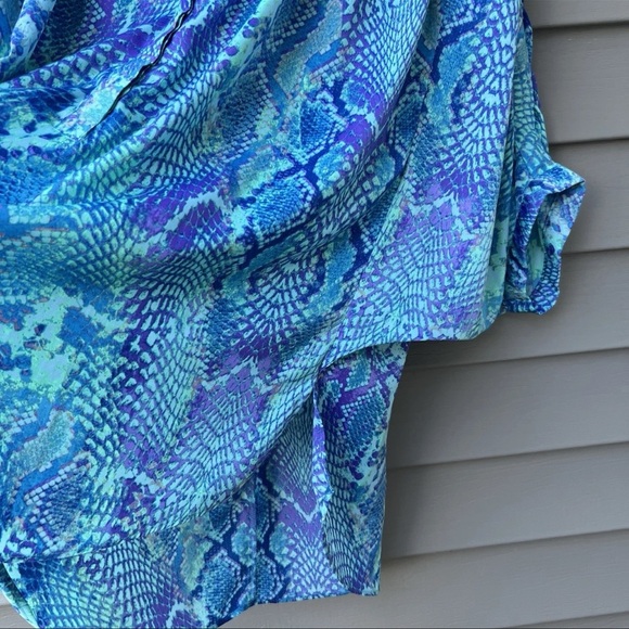 Jennifer Lopez Snake Print Dolman Sleeve Top Blue Green Flowy Women’s Size L - Picture 7 of 14